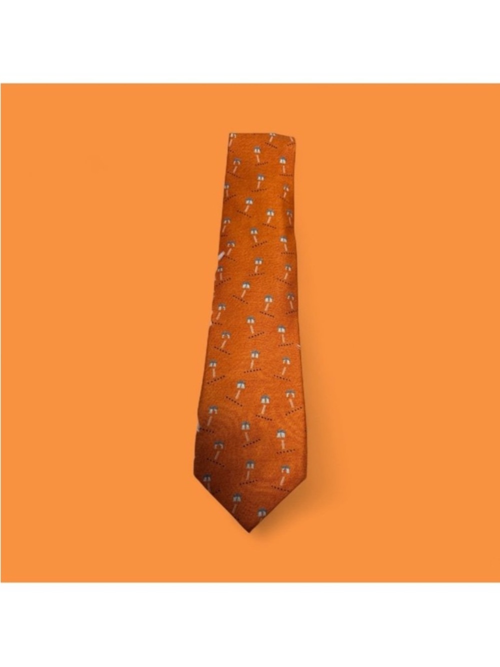 BVLGARI brand new men's
Orange
Patterned Necktie